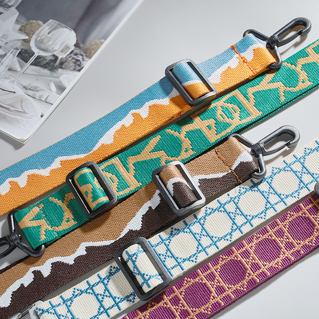 <h4>Strap Design & Customize</h4>