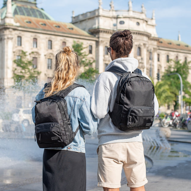 Waterfly Cascade Lightweight Backpack