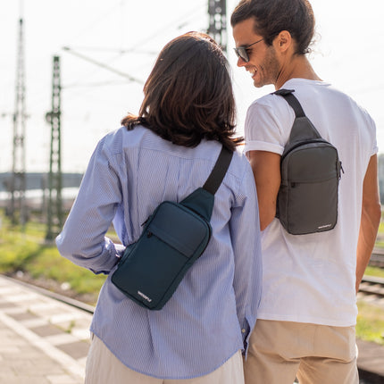 Waterfly Urban Elite Chameleon 2.0 Crossbody Bag